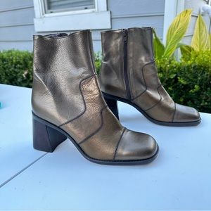2000s Nine West Golden Patch Boots Square Toe Square Heel